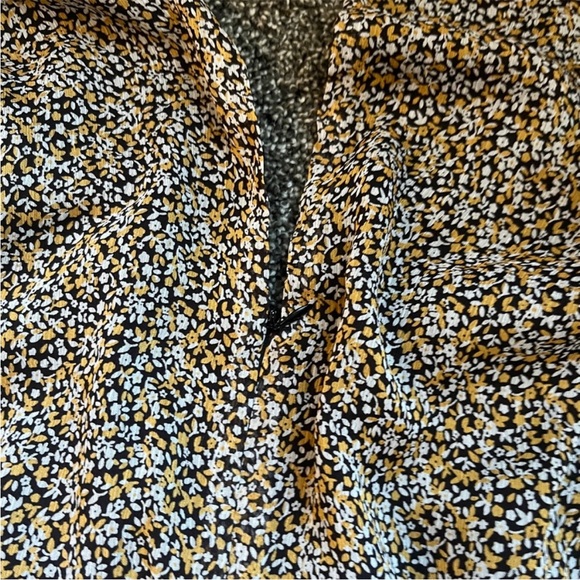 NEW ASTR the label shirred bottom black floral minidress - Picture 7 of 9